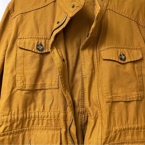 Zara Jacket - Picture 2 of 2